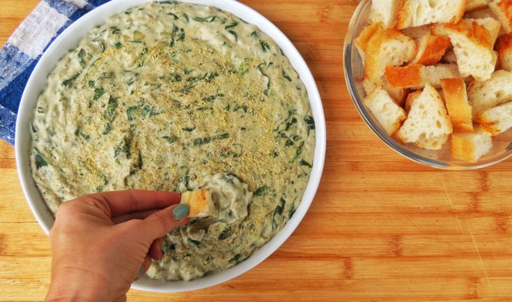 Healthy Spinach Artichoke Dip